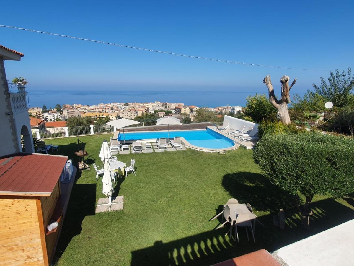 Appartamenti Borgo Panoramico N.2 Tropea Exteriör bild