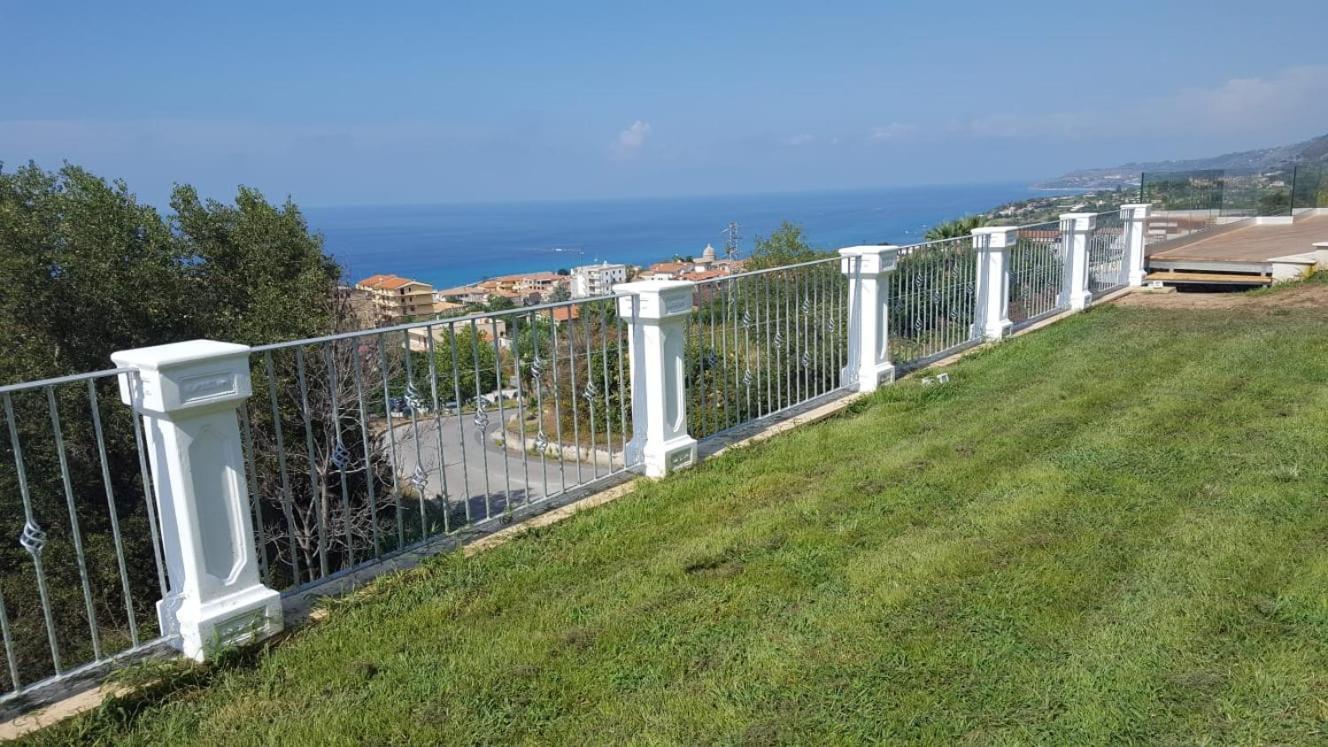 Appartamenti Borgo Panoramico N.2 Tropea Exteriör bild