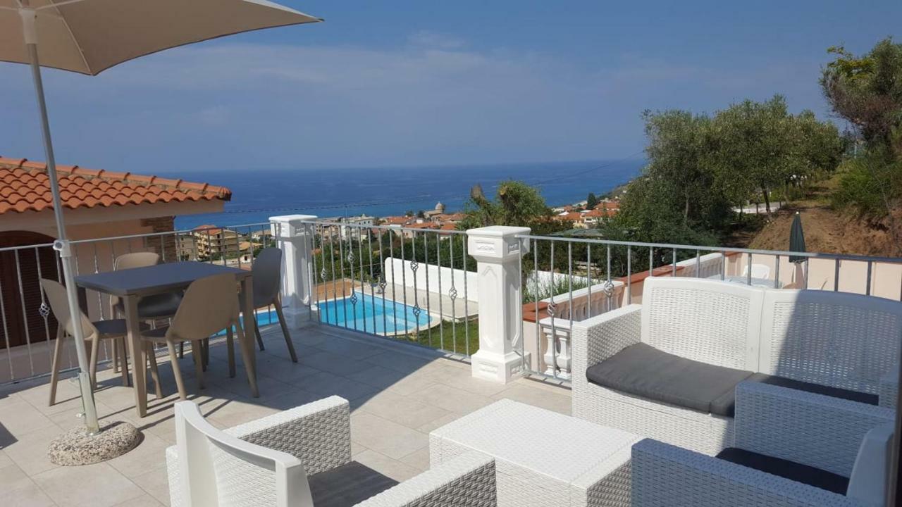 Appartamenti Borgo Panoramico N.2 Tropea Exteriör bild