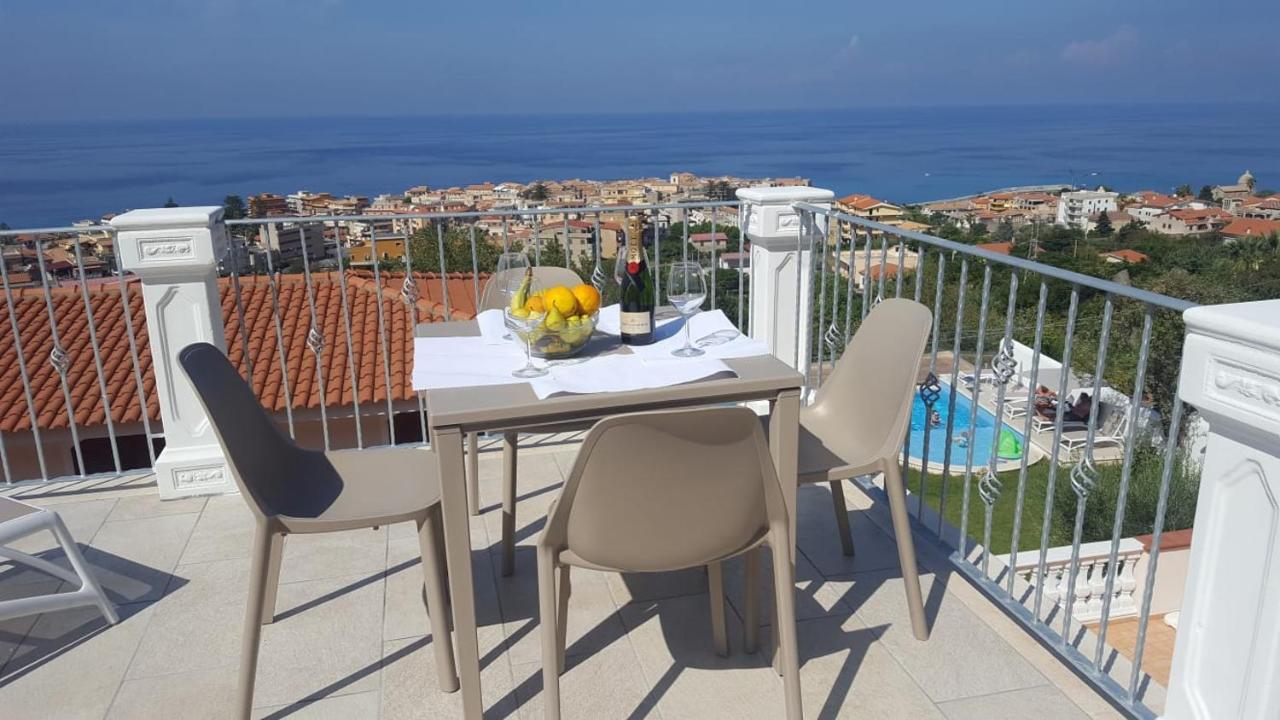Appartamenti Borgo Panoramico N.2 Tropea Exteriör bild